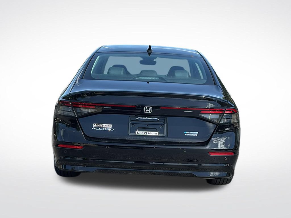 Used 2025 Honda Accord Touring image 6
