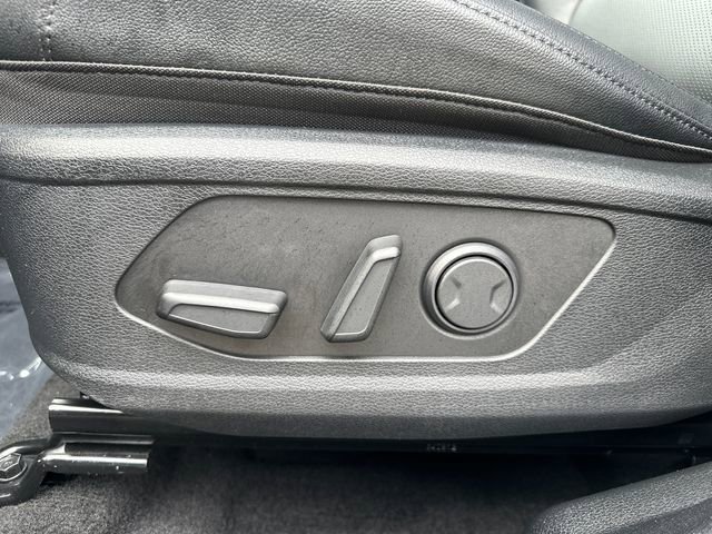Used 2025 Kia Sportage EX image 29