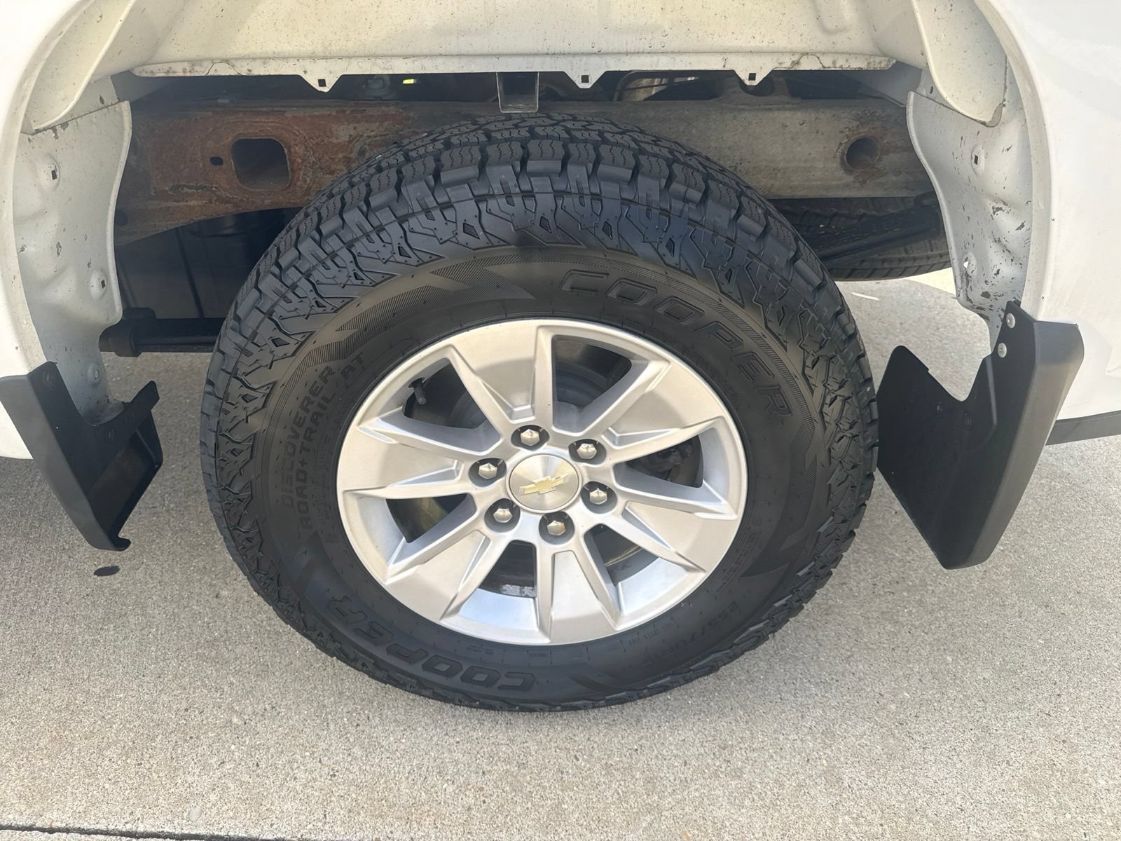Used 2019 Chevrolet Silverado 1500 LT w/ All-Star Edition AWD/4WD image 13