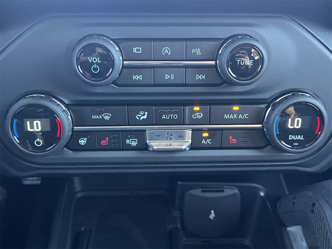New 2025 Ford Bronco Badlands AWD/4WD image 6