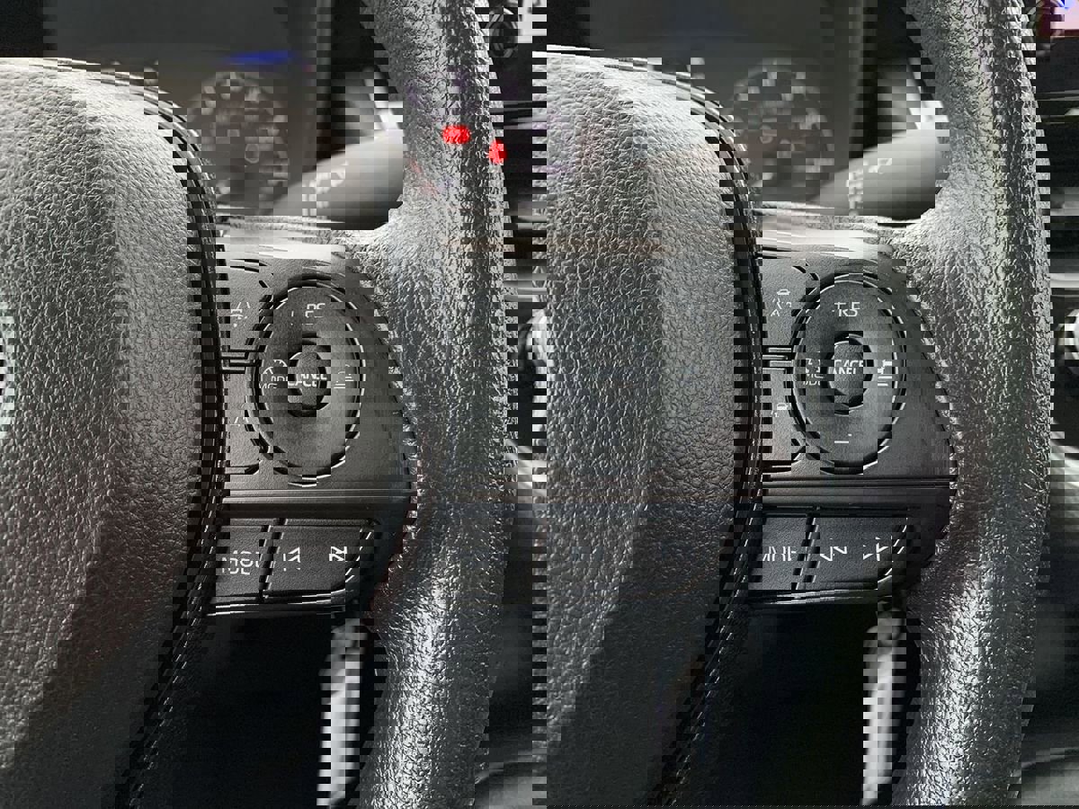 Used 2024 Toyota Corolla LE image 18