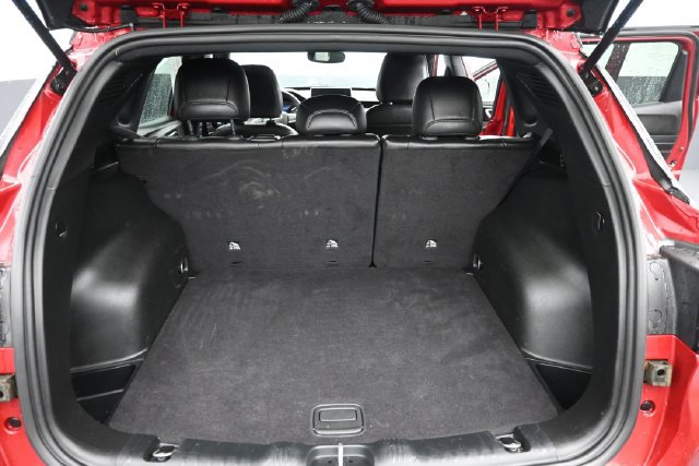 Used 2025 Jeep Compass Trailhawk AWD/4WD image 6