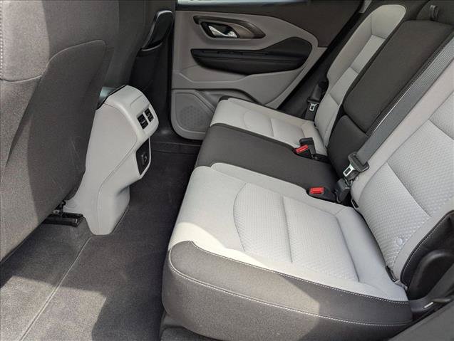 Used 2022 GMC Terrain SLE FWD image 18