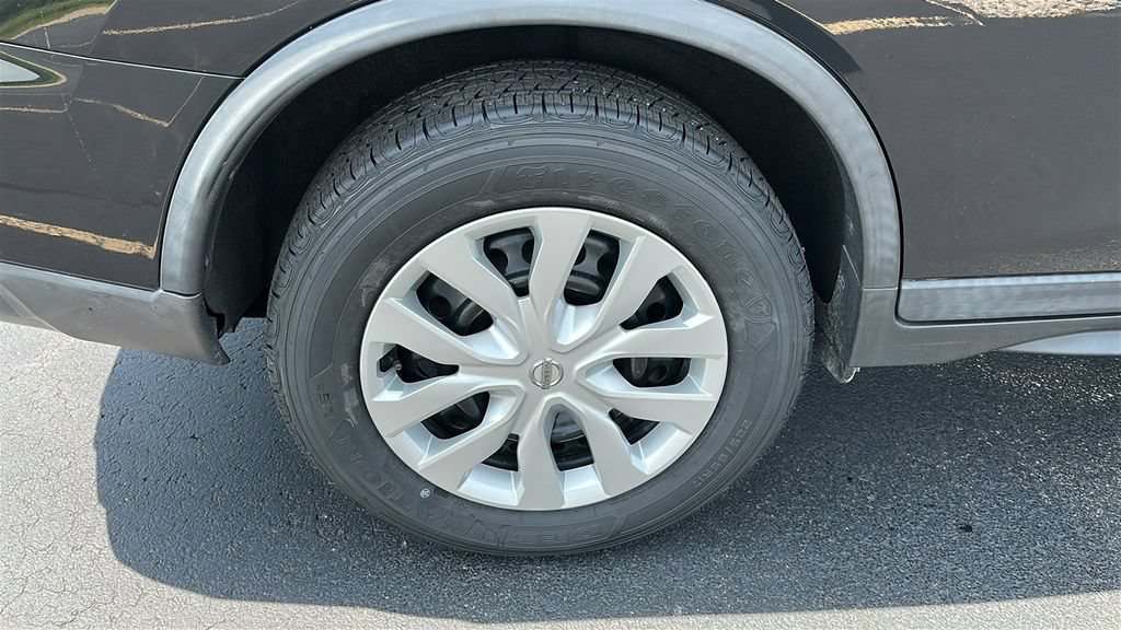 Used 2018 Nissan Rogue S AWD/4WD image 9