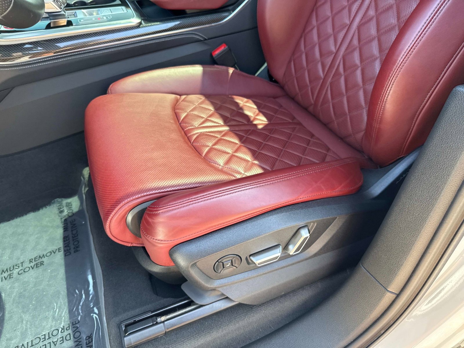 Used 2023 Audi SQ7 Prestige AWD/4WD image 19