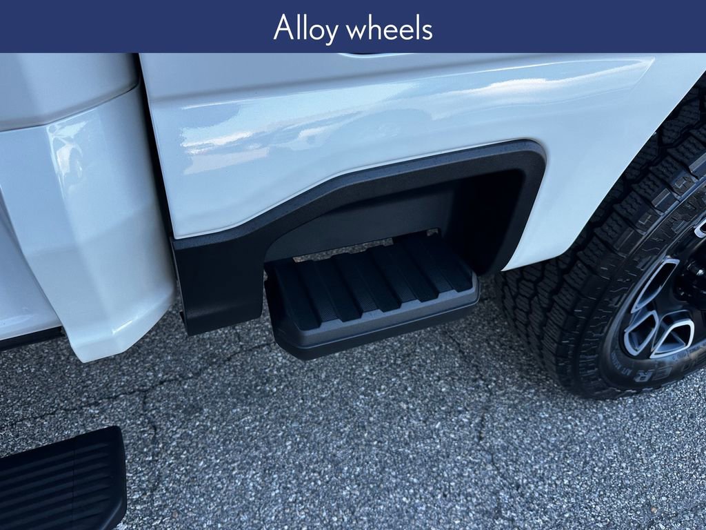 Used 2024 Ford F350 Platinum image 17