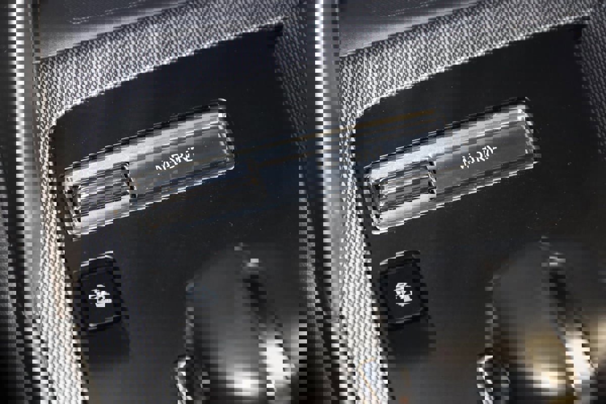 Used 2024 MAZDA CX-90 Plug-In Hybrid w/ Premium Pkg image 29