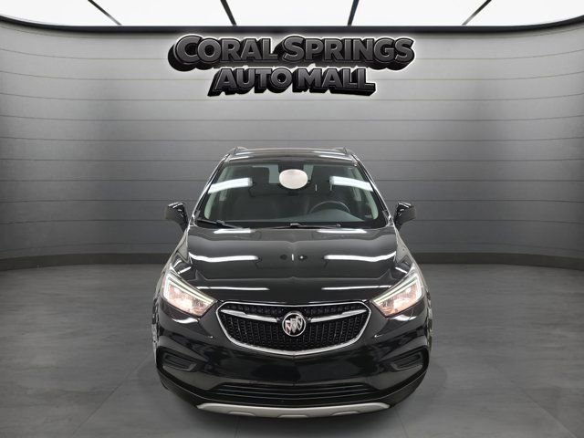 Used 2022 Buick Encore Preferred w/ Safety Package image 2