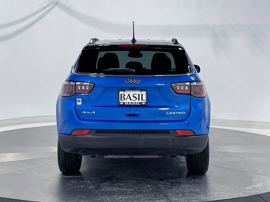 Used 2025 Jeep Compass Limited image 12