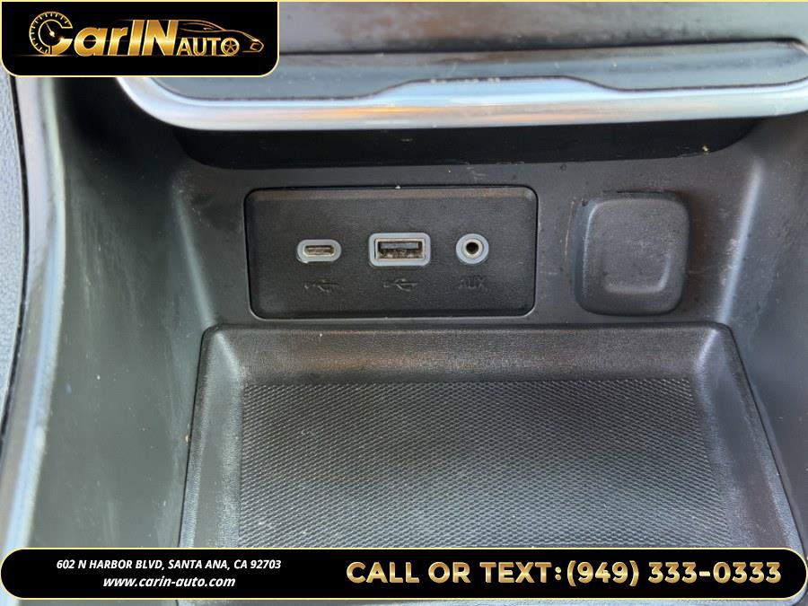 Used 2018 GMC Terrain SLE FWD image 25