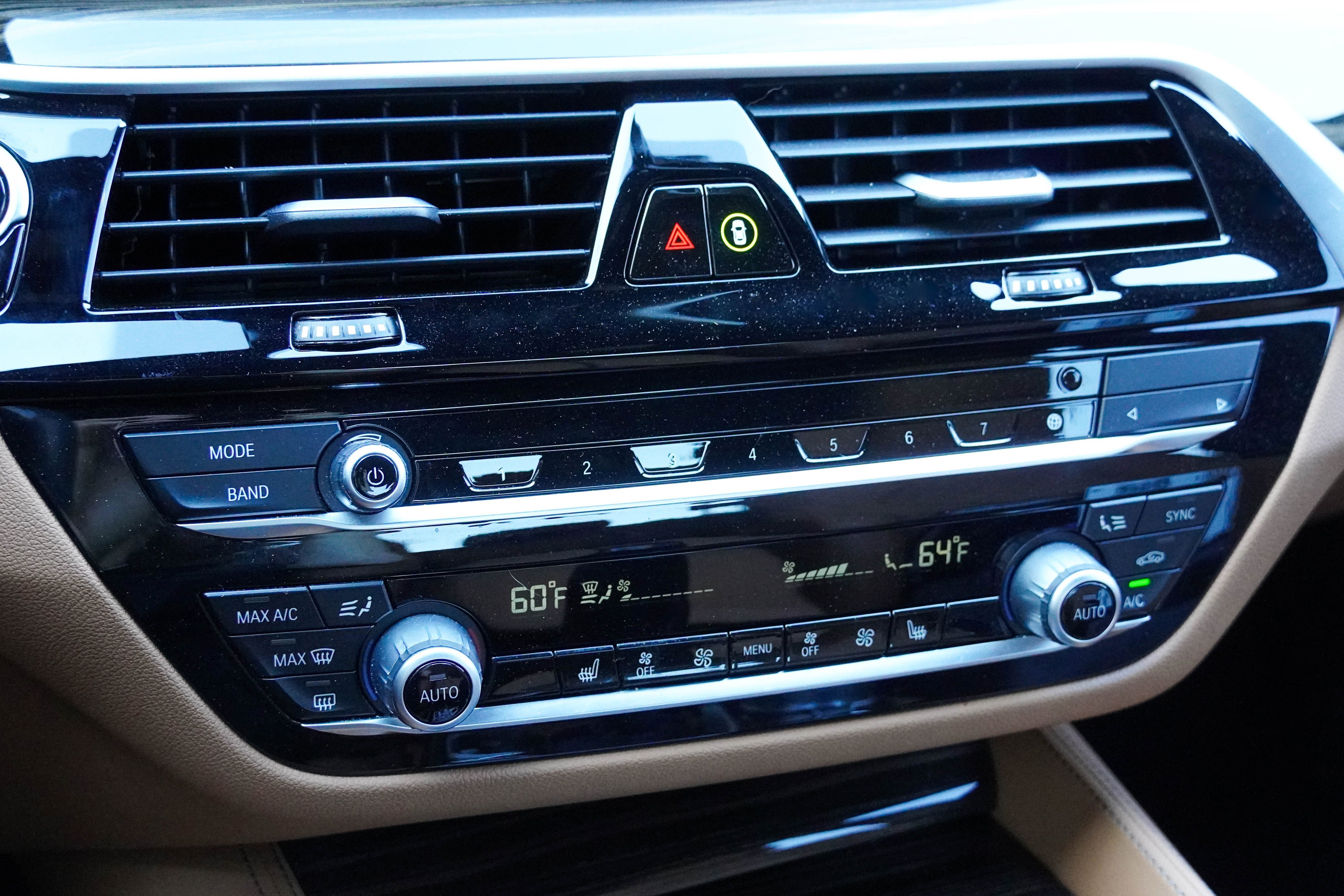 Certified 2023 BMW 530i w/ M Sport Package image 29