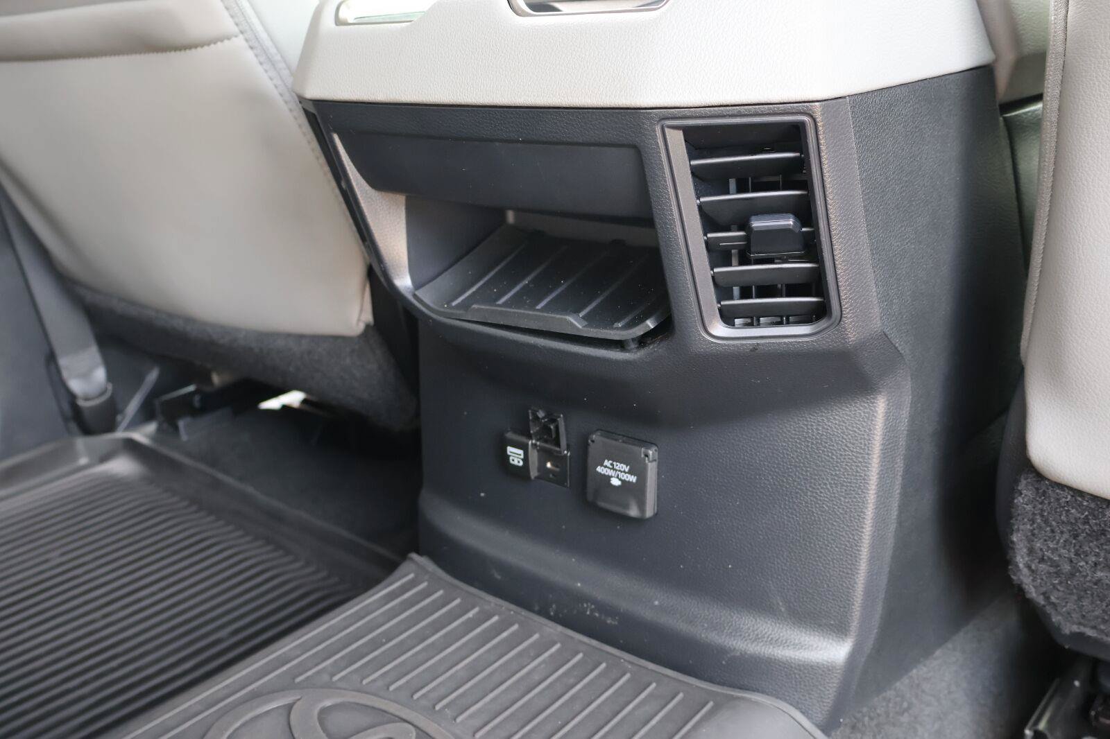 Used 2023 Toyota Tundra Limited AWD/4WD image 14
