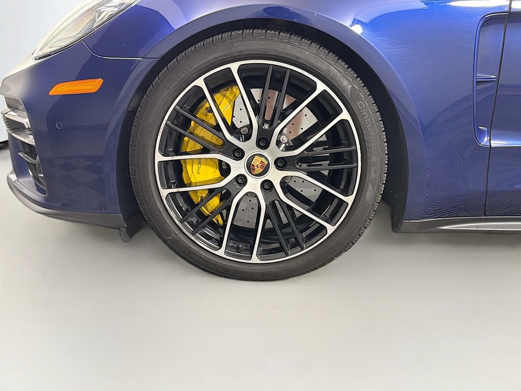 Used 2022 Porsche Panamera Turbo S AWD/4WD image 33