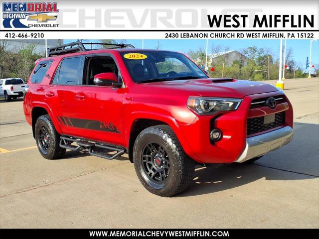 Used 2024 Toyota 4Runner TRD Off-Road Premium w/ Moonroof Package AWD/4WD image 1