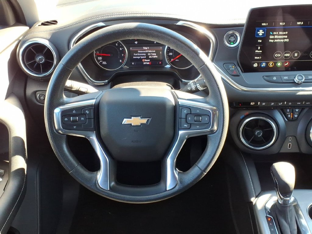 Used 2023 Chevrolet Blazer LT w/ Midnight/Sport Edition FWD image 12