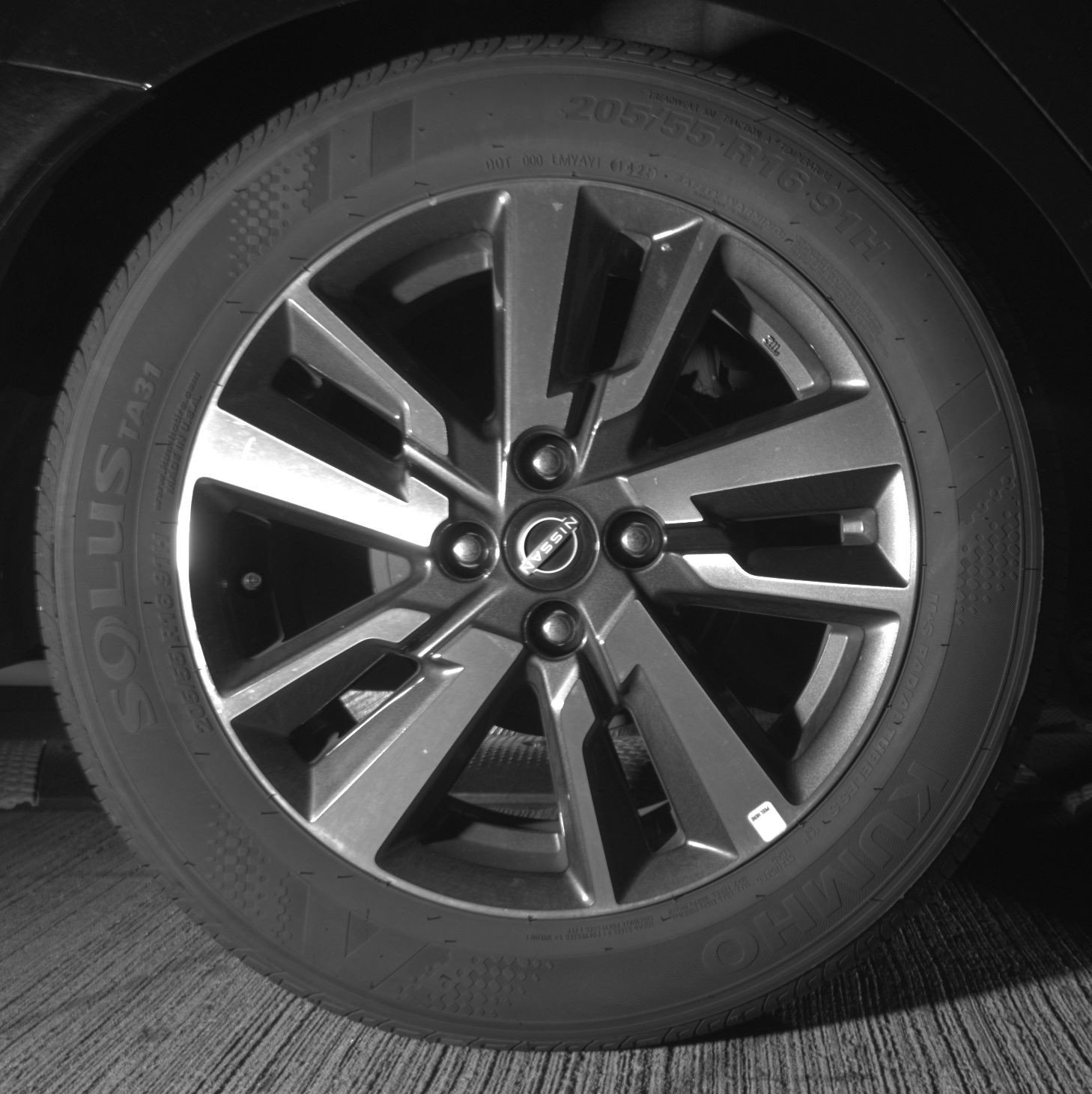 Used 2025 Nissan Versa SV image 15