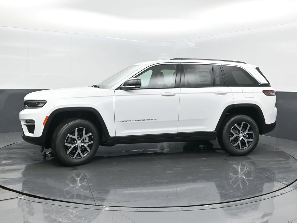 New 2025 Jeep Grand Cherokee Limited w/ Trailer Tow Package image 4