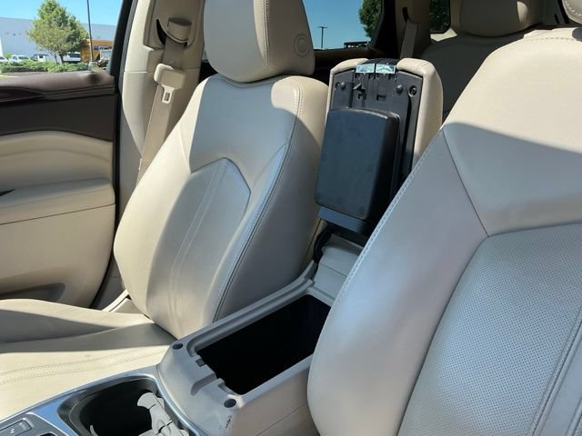 Used 2014 Cadillac SRX Luxury FWD image 33