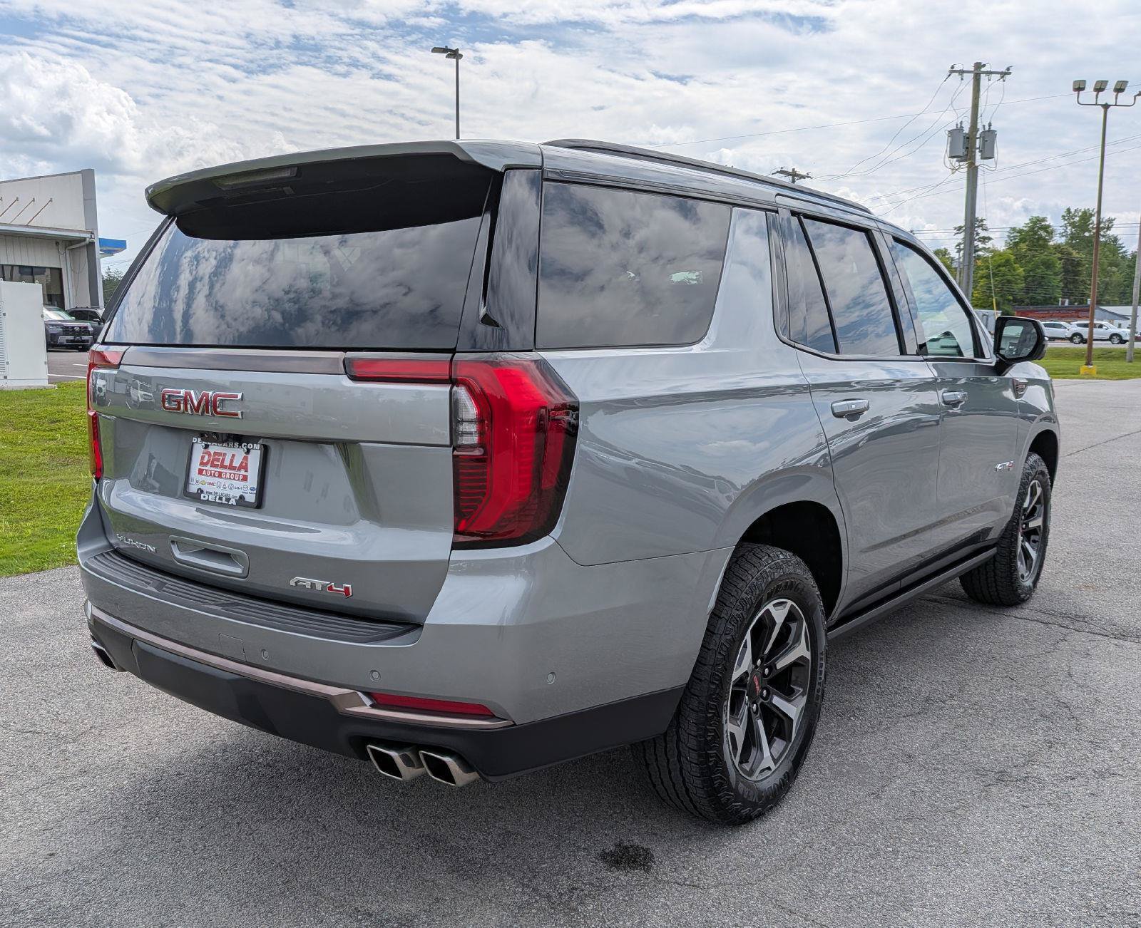Certified 2026 GMC Yukon AT4 Ultimate AWD/4WD image 7