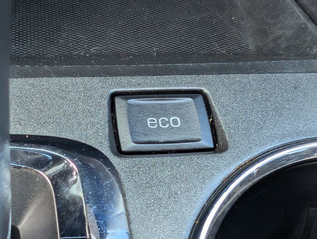 Used 2014 Chevrolet Equinox LT w/ Driver Convenience Package image 31