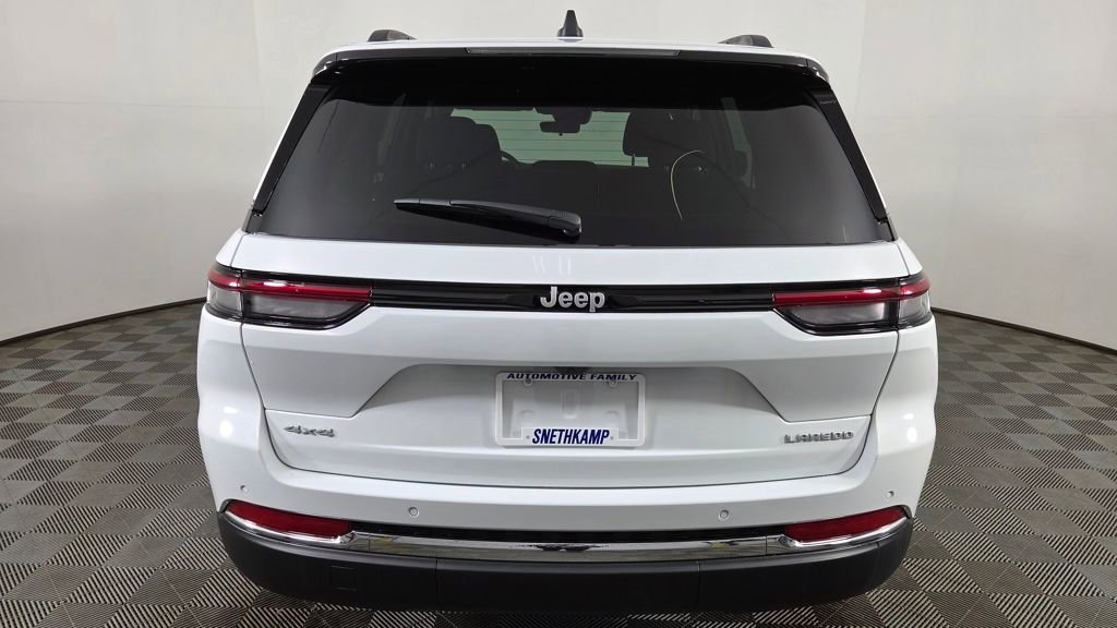 New 2025 Jeep Grand Cherokee Laredo w/ Luxury Tech Group I image 7