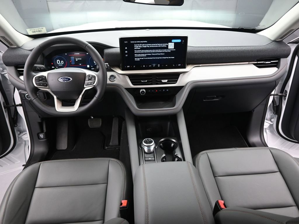 New 2026 Ford Explorer Active RWD image 21