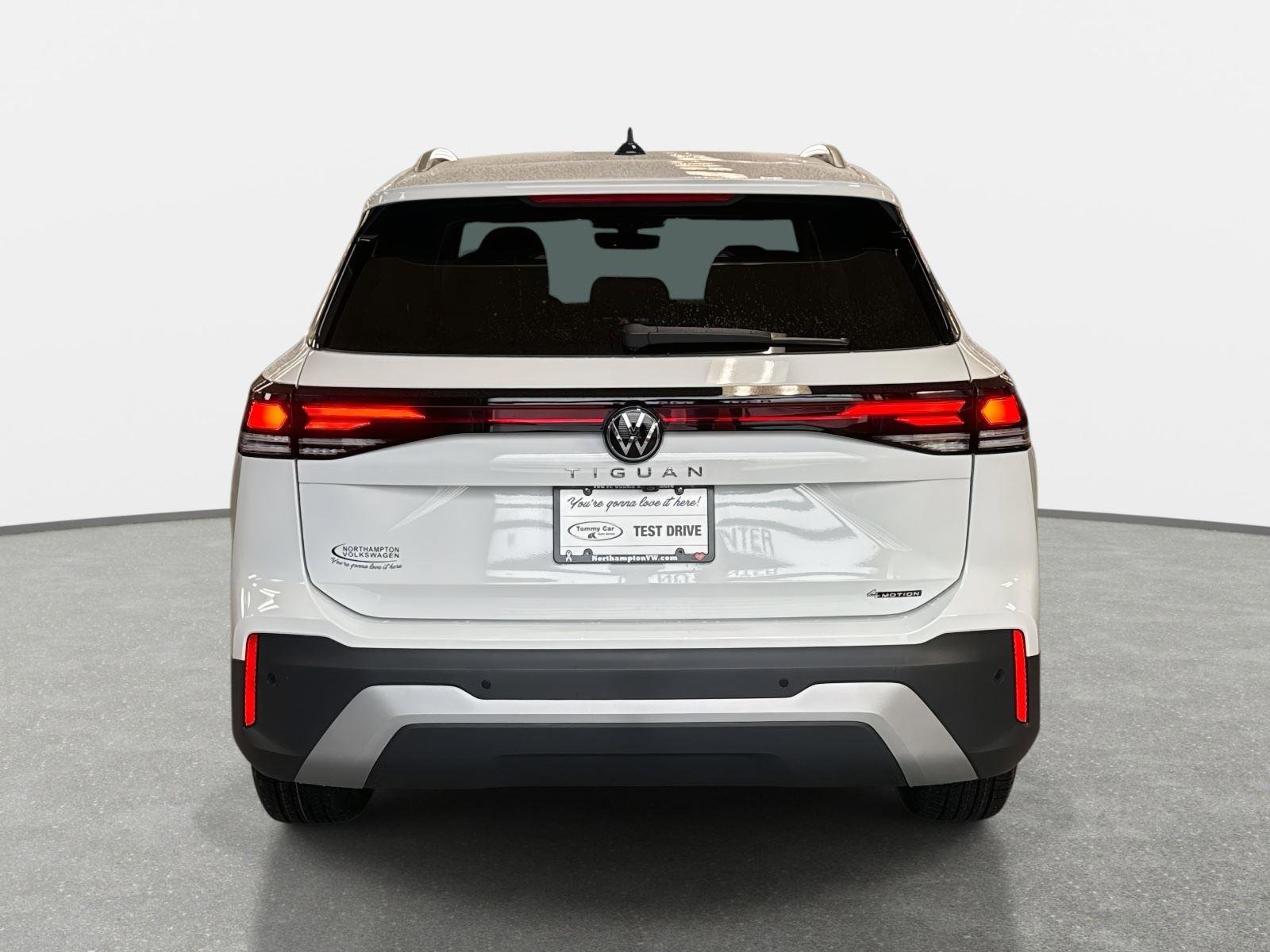 New 2026 Volkswagen Tiguan S image 6