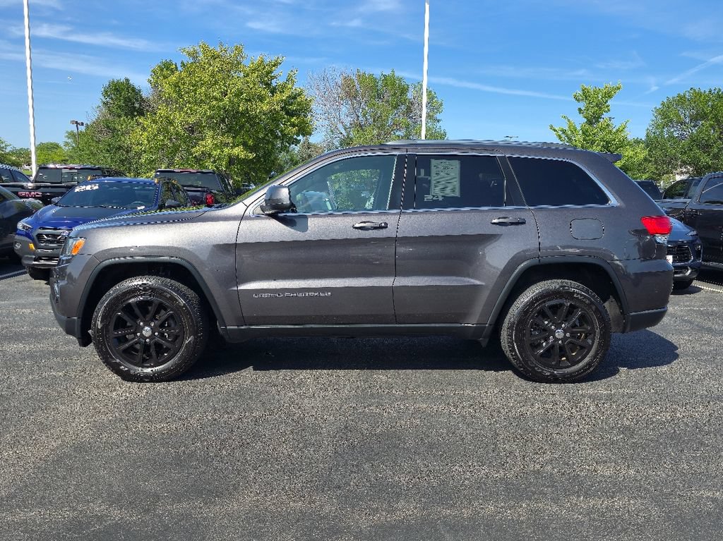 Used 2015 Jeep Grand Cherokee Laredo w/ Quick Order Package 23E AWD/4WD image 9
