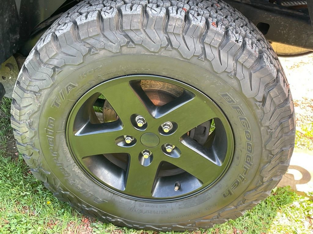 Used 2017 Jeep Wrangler Unlimited Sport AWD/4WD image 34