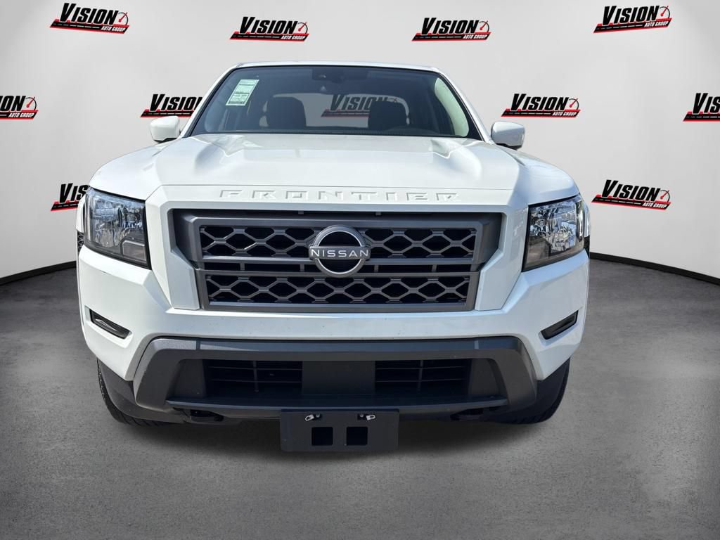 Certified 2023 Nissan Frontier SV AWD/4WD image 2