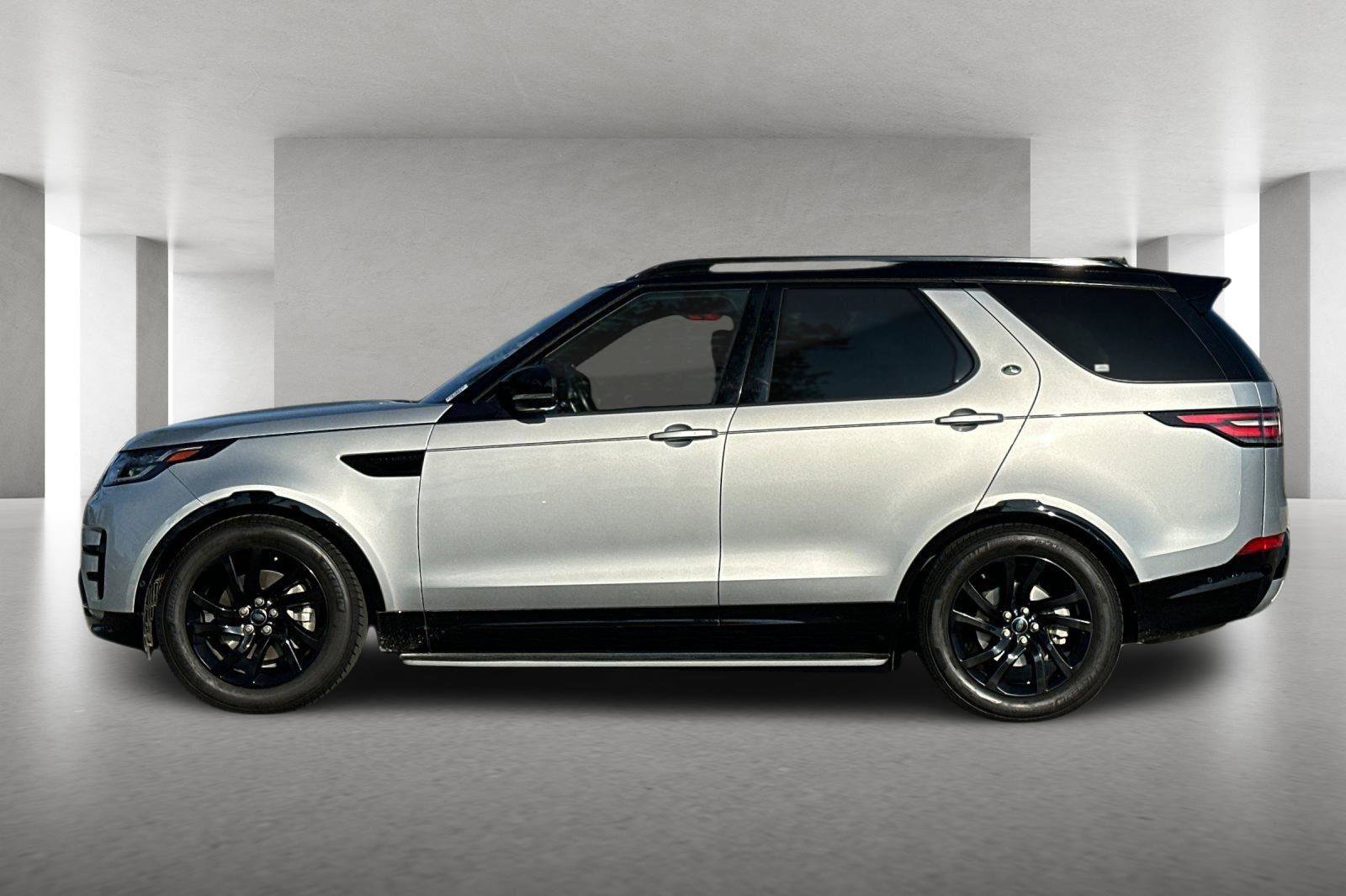 Used 2019 Land Rover Discovery HSE image 7