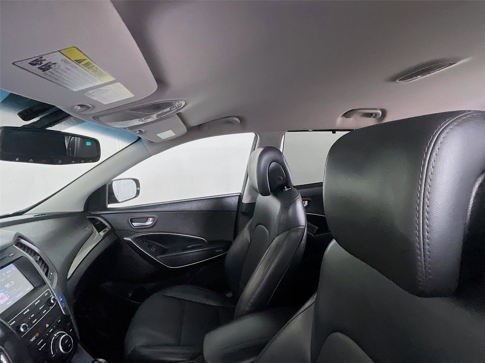 Used 2017 Hyundai Santa Fe Sport 2.0T image 11