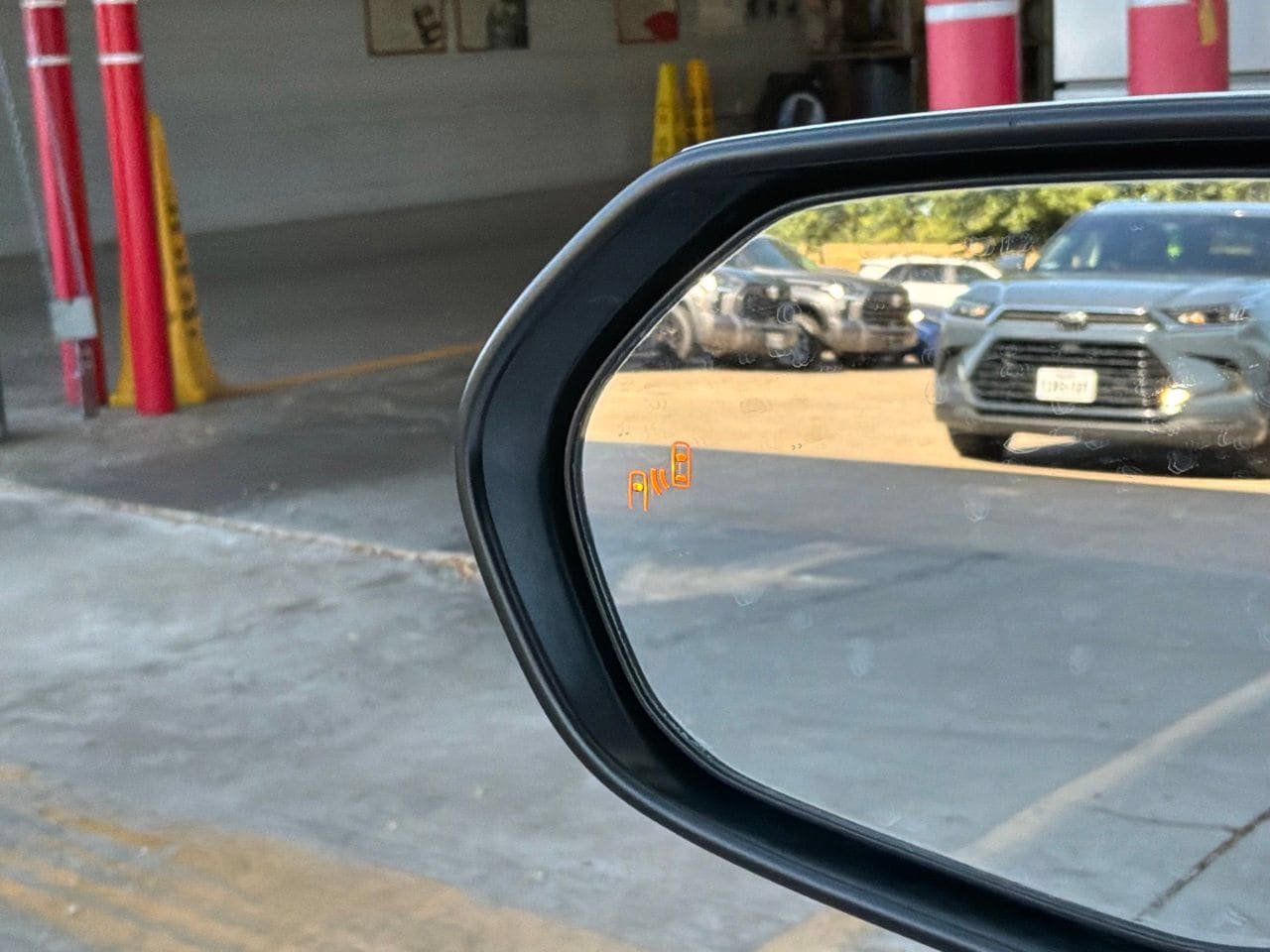 Used 2025 Toyota Camry LE FWD image 19