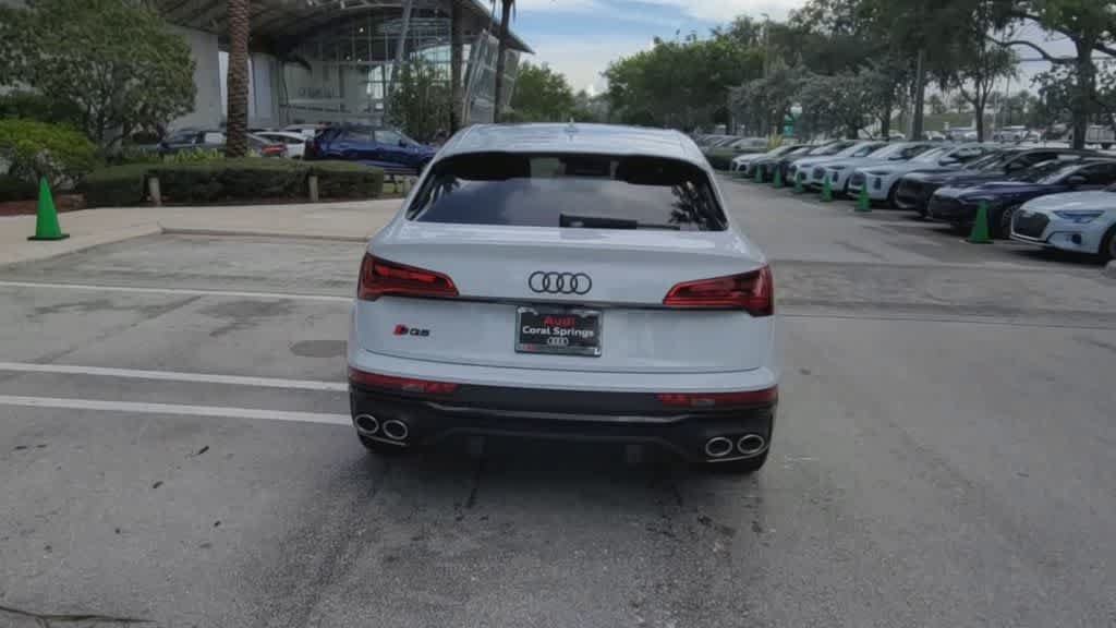 Certified 2024 Audi SQ5 Prestige AWD/4WD image 7