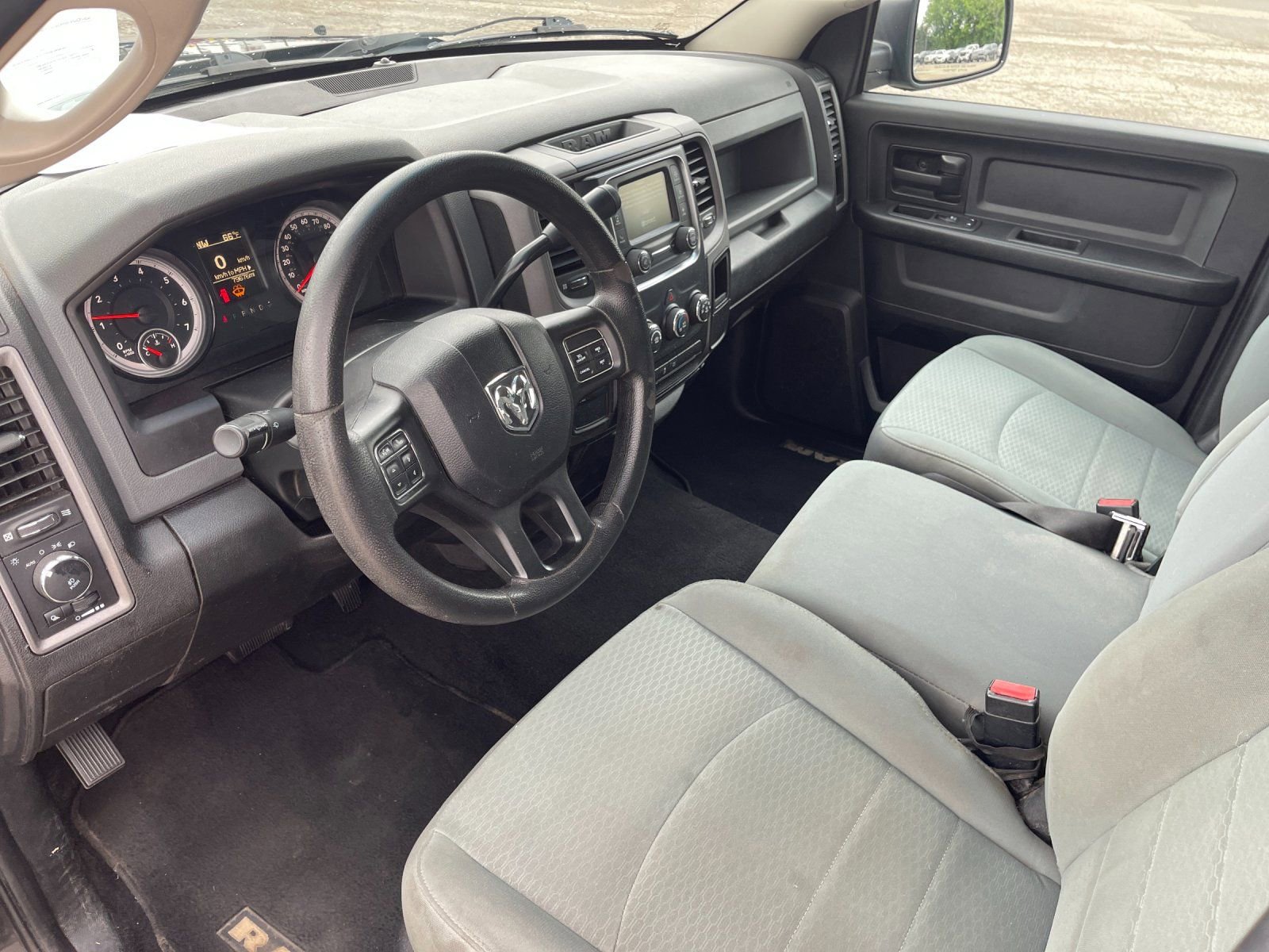 Used 2017 RAM 1500 Express w/ Black Ram 1500 Express Group AWD/4WD image 10
