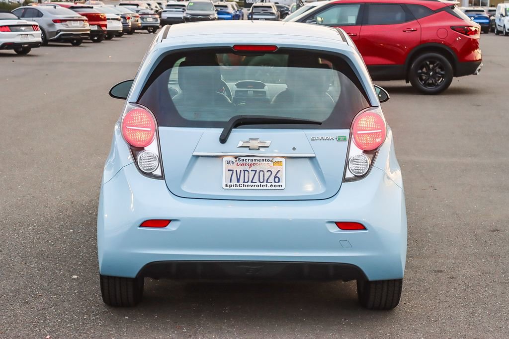 Used 2015 Chevrolet Spark LT image 3