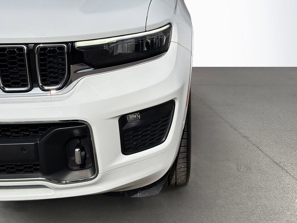 Used 2021 Jeep Grand Cherokee L Overland w/ Luxury Tech Group IV image 11