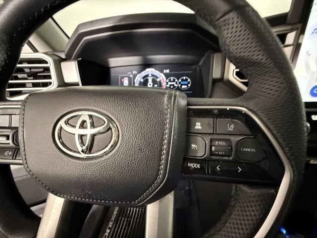 Used 2024 Toyota Sequoia SR5 w/ SR5 Premium Package AWD/4WD image 17