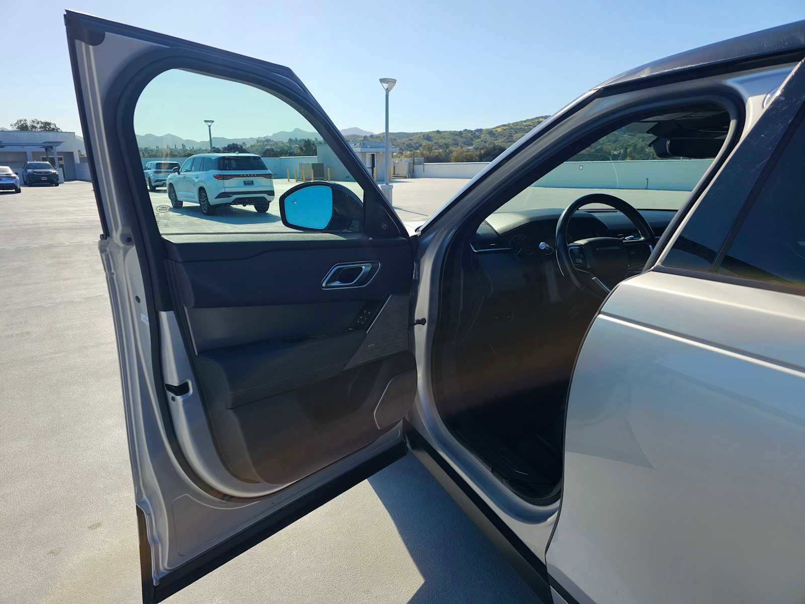 Used 2022 Land Rover Range Rover Velar S image 19