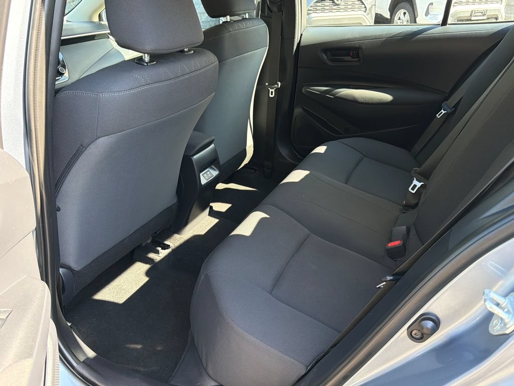 Used 2025 Toyota Corolla LE w/ LE Premium Package FWD image 15