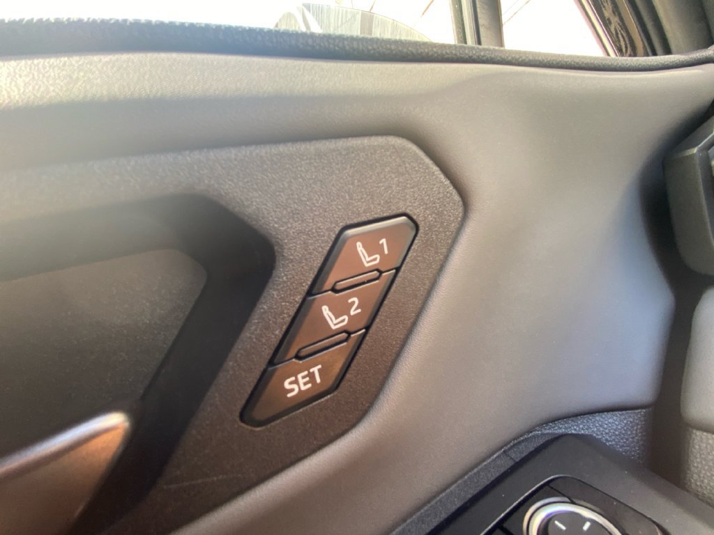 Used 2026 Toyota RAV4 XSE w/ Weather Package AWD/4WD image 17