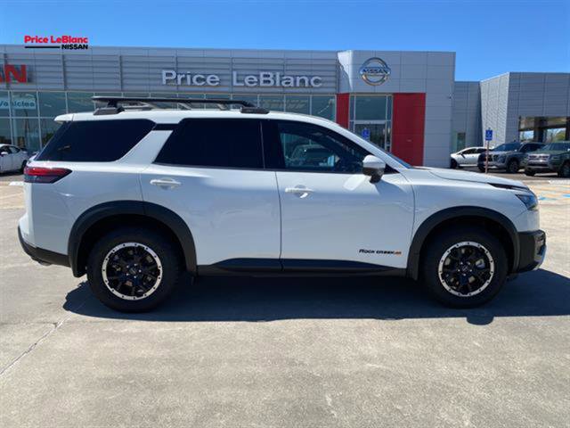 Used 2023 Nissan Pathfinder Rock Creek AWD/4WD image 9