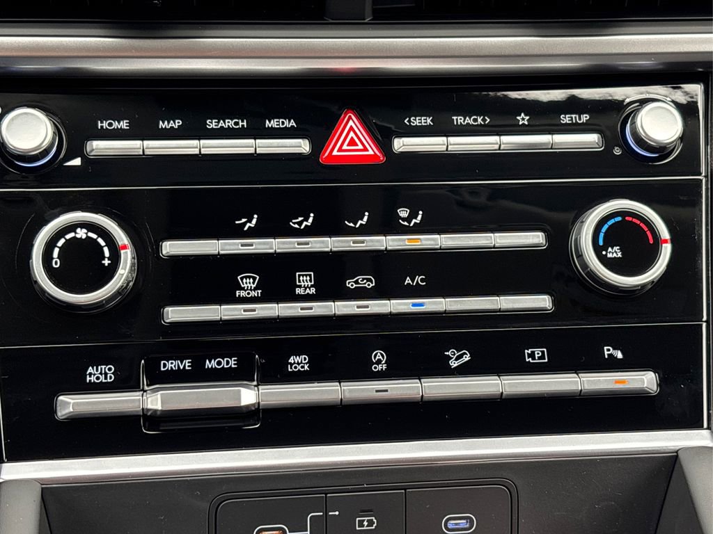 New 2026 Hyundai Santa Fe SE image 18