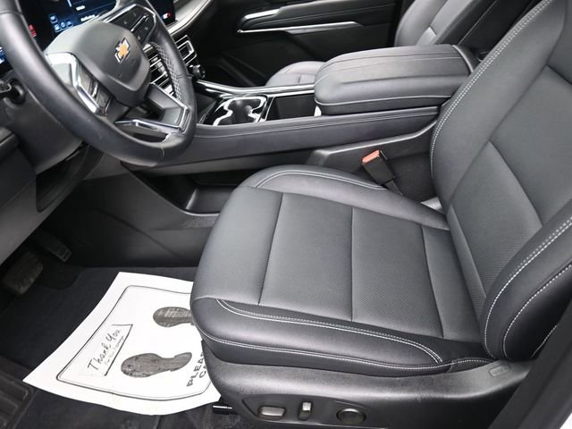 Used 2025 Chevrolet Traverse LT image 15