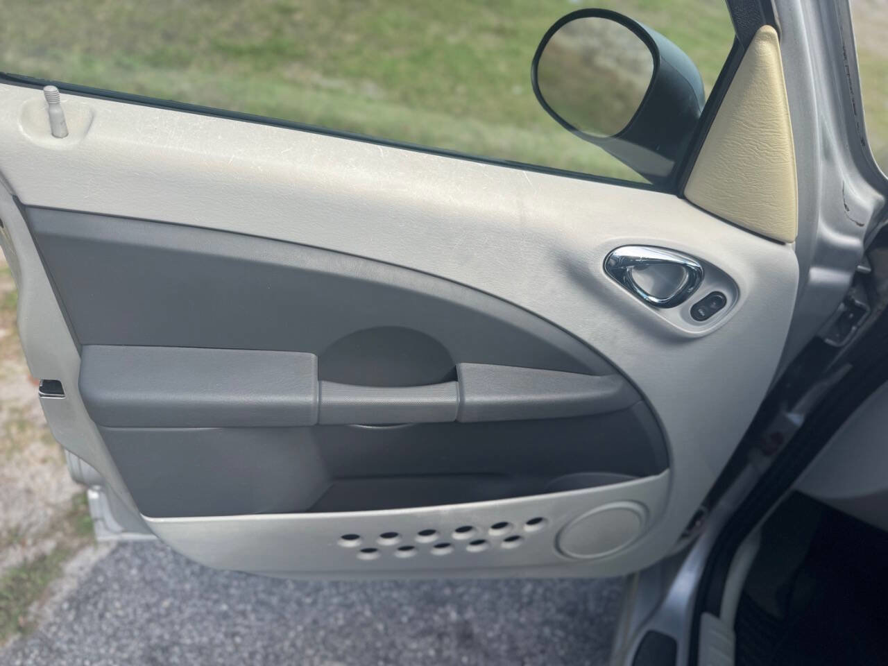 Used 2007 Chrysler PT Cruiser Touring w/ Fleet Value Group I image 18