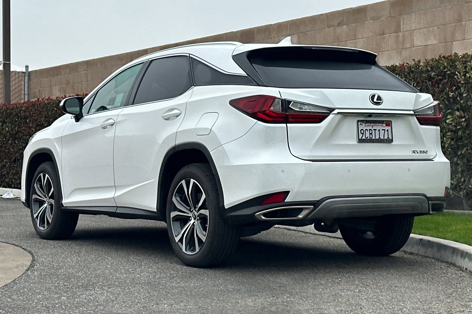 Certified 2022 Lexus RX 350 FWD w/ Premium Package image 6