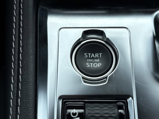 Used 2024 Jaguar F-PACE R-Dynamic S image 24