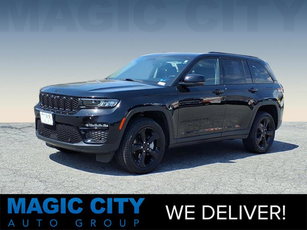 Used 2023 Jeep Grand Cherokee Limited w/ Luxury Tech Group II