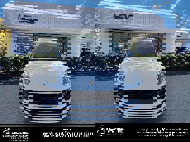 Used 2024 Porsche Macan S image 8