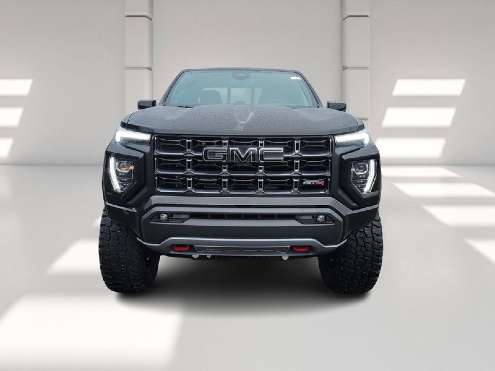 New 2026 GMC Canyon AT4 w/ AT4 Premium Package image 2